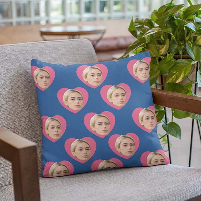 Cuscino personalizzato faccia ragazza blue, idea regalo per fidanzato, san valentino, natale, anniversario, per lui