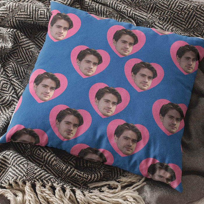Cuscino personalizzato divertente faccia ragazzo, idea regalo fidanzata, san valentino, natale, anniversario, per lei