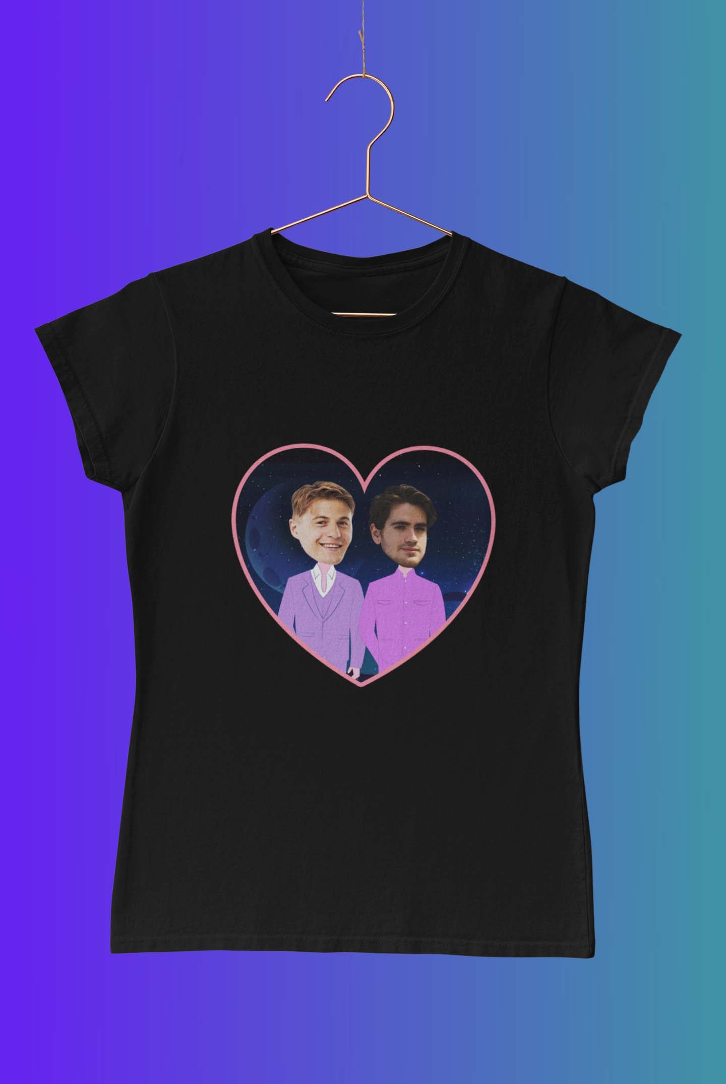 transparent-mockup-of-a-t-shirt-with-a-copper-hanger-33690 (1)2 , idea regalo per coppia san valentino, natale, anniversario